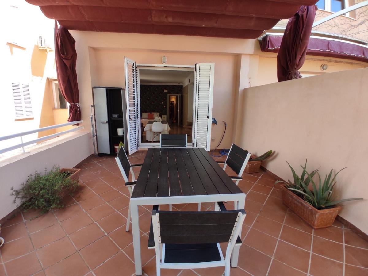 Apartamento Granada - Serrallo Apartment Luaran gambar