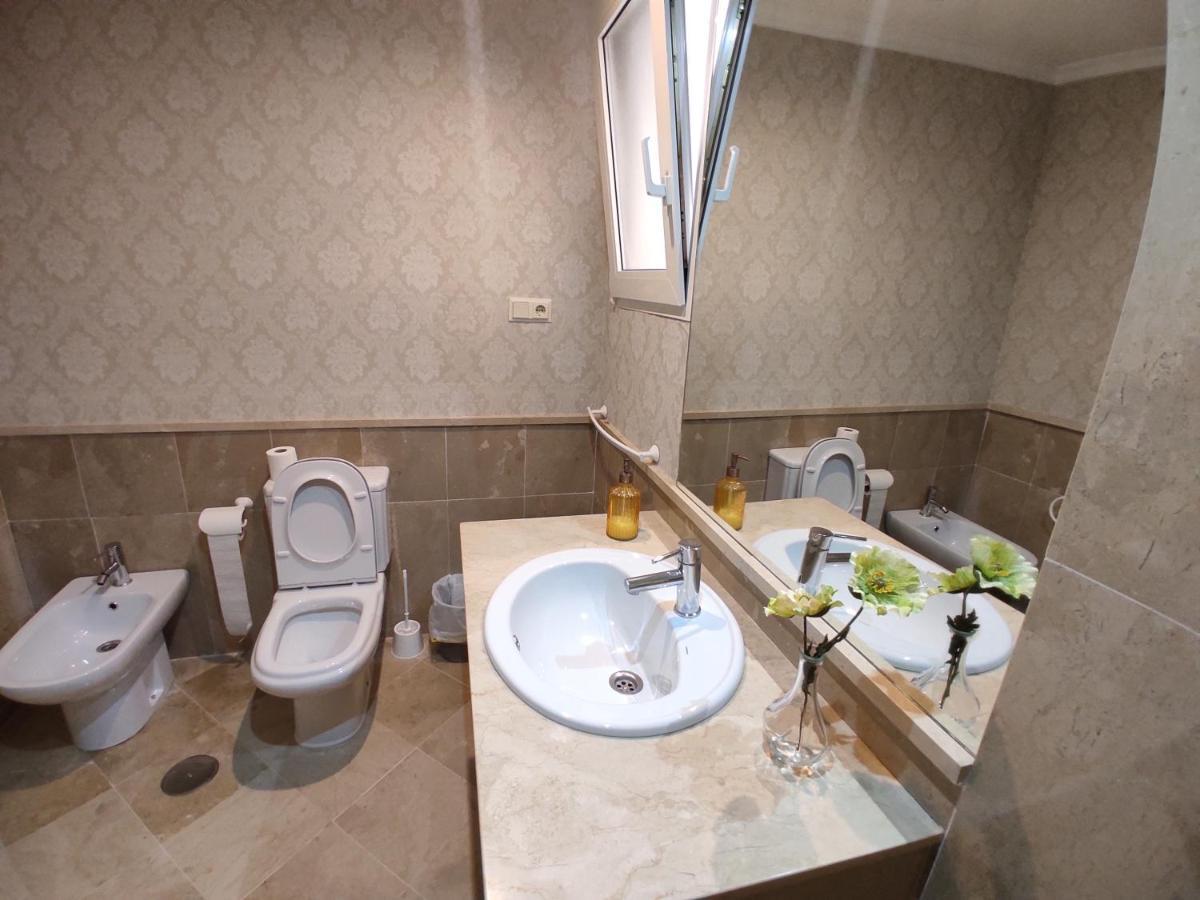 Apartamento Granada - Serrallo Apartment Luaran gambar