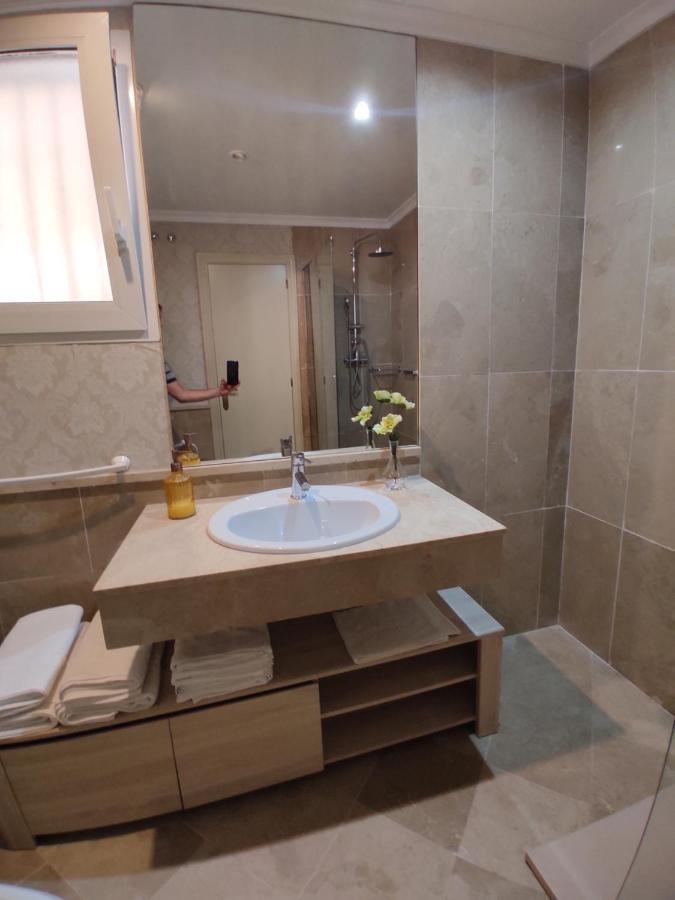 Apartamento Granada - Serrallo Apartment Luaran gambar